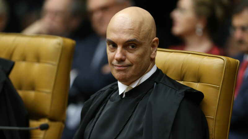 Alexandre de Moraes determina prisão de ex-secretário de segurança do DF após atos de radicais