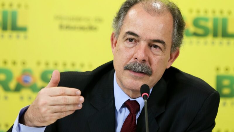 Petrobras (PETR4): Lula fez convite a Mercadante para assumir presidência da empresa, diz site