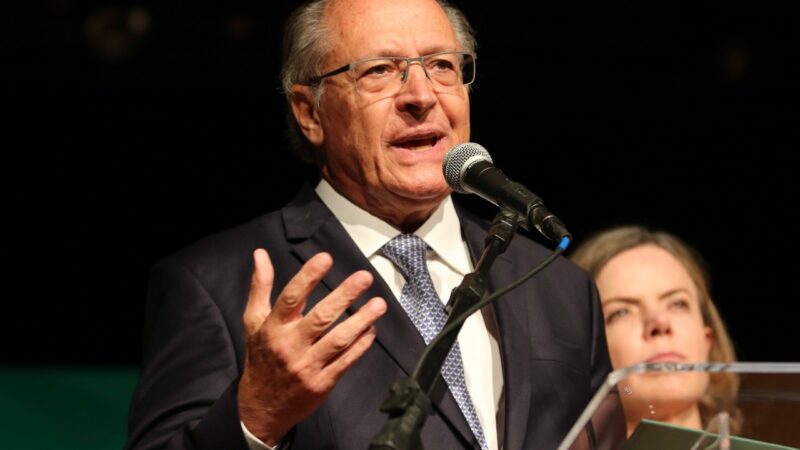 Alckmin repete não ser incompatível responsabilidade fiscal e avanços sociais