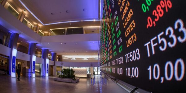 BTG Pactual (BPAC11) sobe 10% e Ibovespa avança 1,69% com inflação abaixo da expectativa