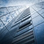 IFIX recua 0,08%; KNRI11 sobe 3%, enquanto TORD11 e CPFF11 caem 2,6%