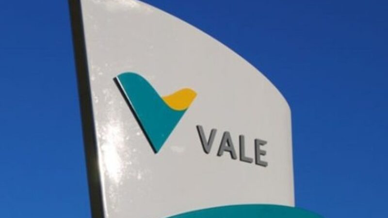 Minério de ferro derrete ações da Vale (VALE3) nesta segunda; confira cotação