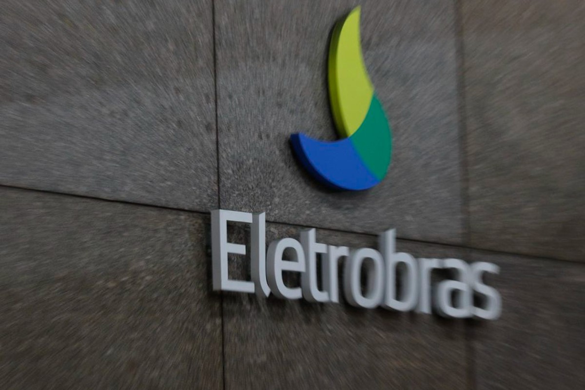 Eletrobras (ELET3) levanta R$ 7 bilhões em debêntures, diz jornal