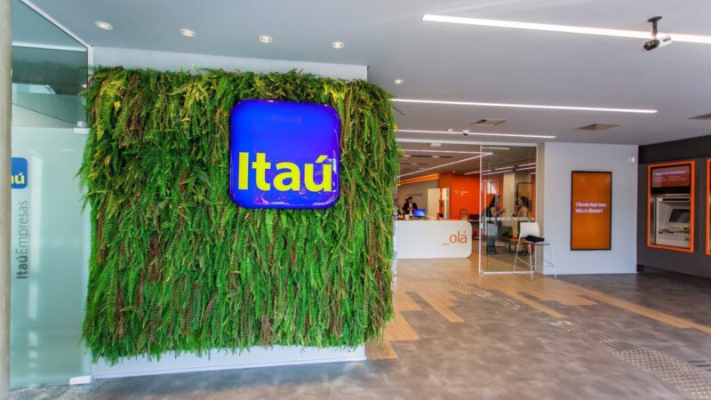 Itaú (ITUB4) lidera ranking de marcas mais valiosas; Nubank (NUBR33) estreia na lista à frente da Petrobras (PETR4)