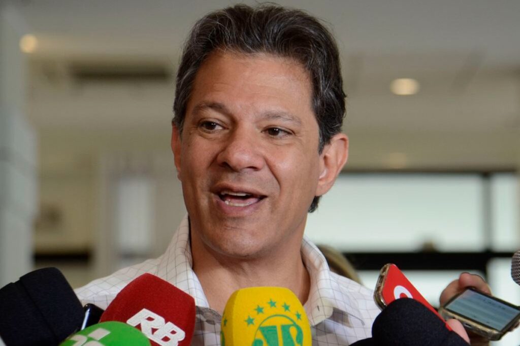 Haddad anuncia presidentes do Banco do Brasil (BBAS3) e Caixa