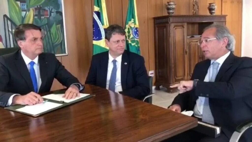 Tarcísio convida Paulo Guedes para ser secretário da Fazenda em SP