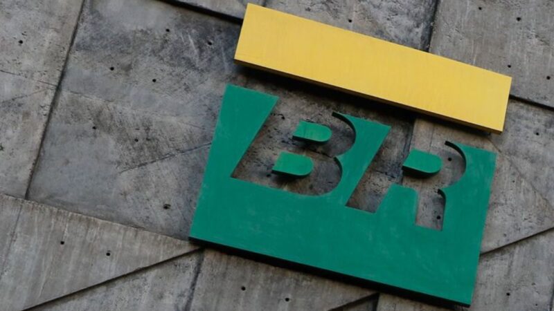 Petrobras (PETR4): ações sobem 1,1% após indicação de nova diretoria executiva