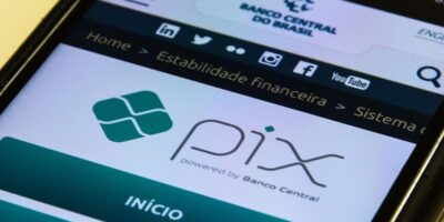 Pix bate novo recorde e supera 120 milhões de transações na véspera do feriado