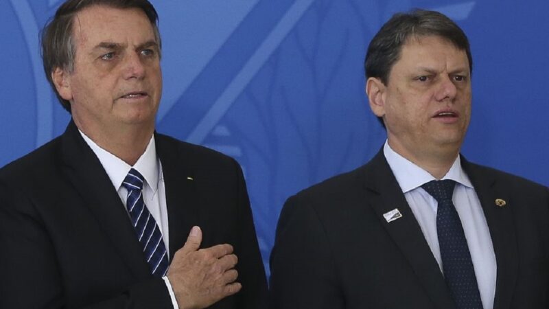 Tarcísio tenta se distanciar de Bolsonaro: “nunca fui bolsonarista raíz”