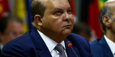 Governador Ibaneis Rocha exonera secretário de Segurança Pública do DF