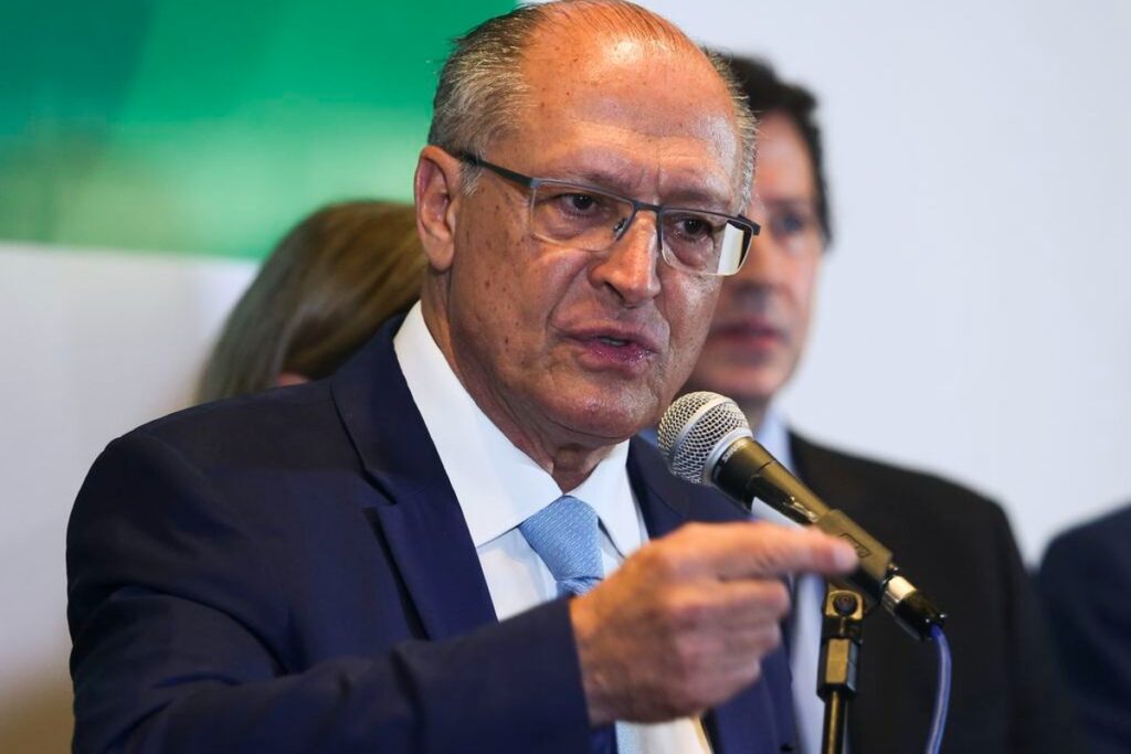 vice-presidente da República e ministro do Desenvolvimento, Indústria, Comércio e Serviços, Geraldo Alckmin