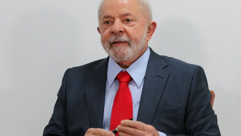 Lula sanciona, com vetos, lei que simplifica tributações para empresas