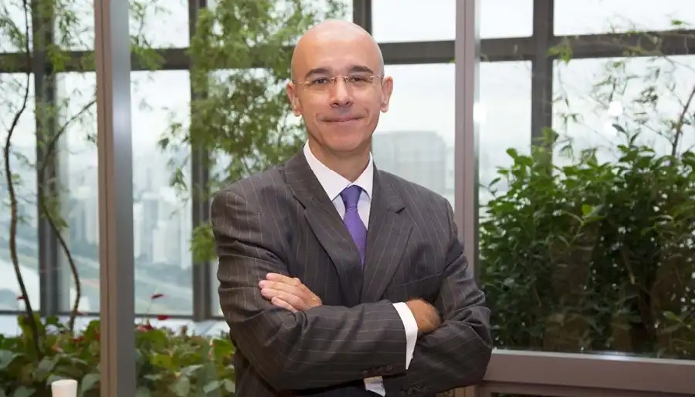 Rial renuncia à presidência do Conselho do Santander (SANB11)