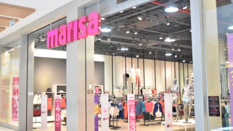 Marisa (AMAR3) fecha 25 lojas em dois meses; prejuízo dispara 64,2% no 1T23