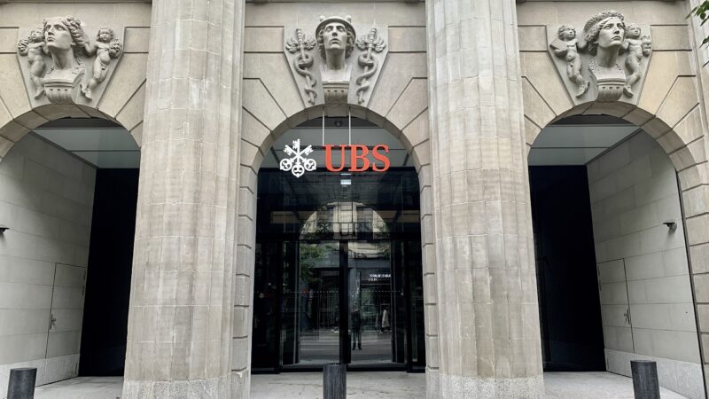 UBS (UBSG34): integração do Credit Suisse (C1SU34) intensificou prejuízo de US$ 785 milhões no 3º trimestre