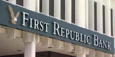 First Republic Bank vive situação financeira precária e perde US$ 100 bi em depósitos