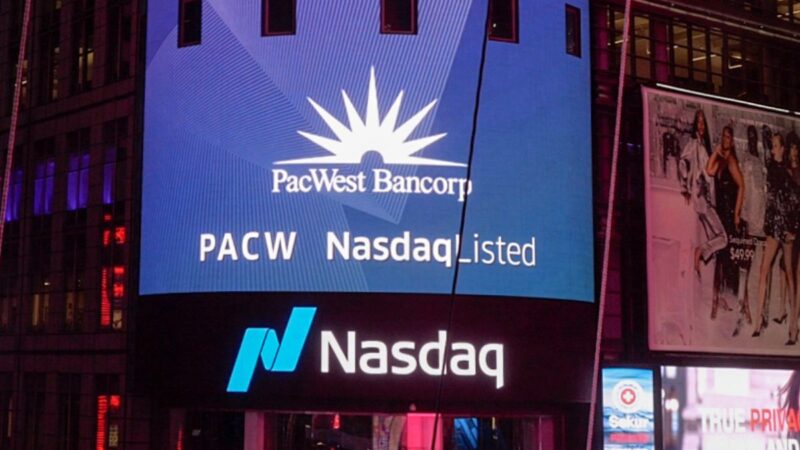 Mais um banco dos EUA em crise: PacWest sofre retirada em massa de depósitos e ações caem