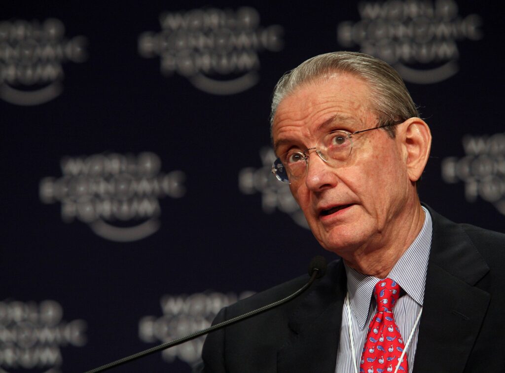 William Rhodes, ex-presidente do Citi - Foto: World Economic Forum