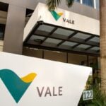 Vale (VALE3) tem lucro 34,75% menor no 4T23, a US$ 2,442 bilhões; veja os motivos
