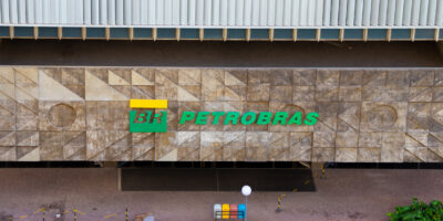 Petrobras (PETR4): ações disparam nesta quarta-feira no Ibovespa, junto com outras petroleiras; saiba por quê