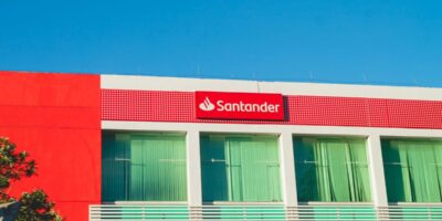 Lucro do Santander (SANB11) cai 12,5% em um ano, ao atingir R$ 2,7 bilhões no 3T23; veja análise de especialistas