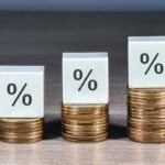 Fitch afirma que Brasil está longe de recuperar grau de investimento; crise fiscal persiste