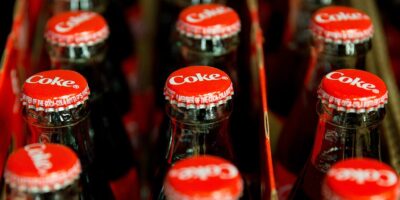 Coca-Cola FEMSA ganha gás com Brasil e mira alta de 15%; entenda