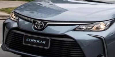 Corolla-Altis-Premium-Hybrid-2023