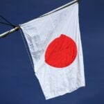 Banco do Japão alerta para guerra e sinaliza possível alta de juros