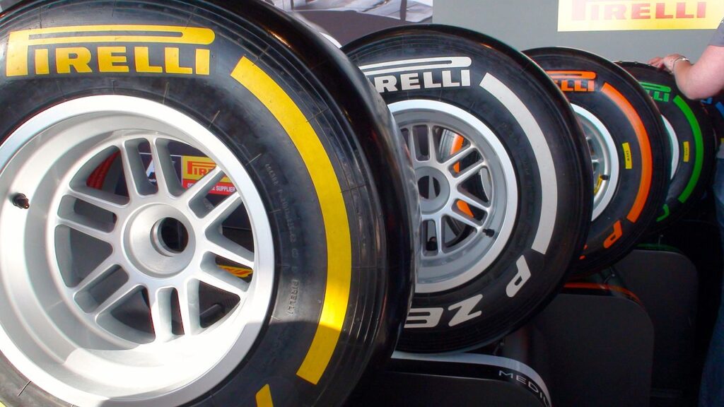 Pirelli - Foto: Phil Guest/Wikimedia Commons