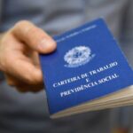 Taxa de desemprego cai para 6,2% em maio, menor valor da série histórica
