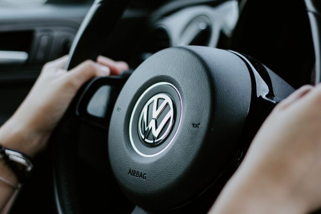 Volkswagen cancela layoff de 800 funcionários de fábrica em São Paulo. Foto: Unsplash