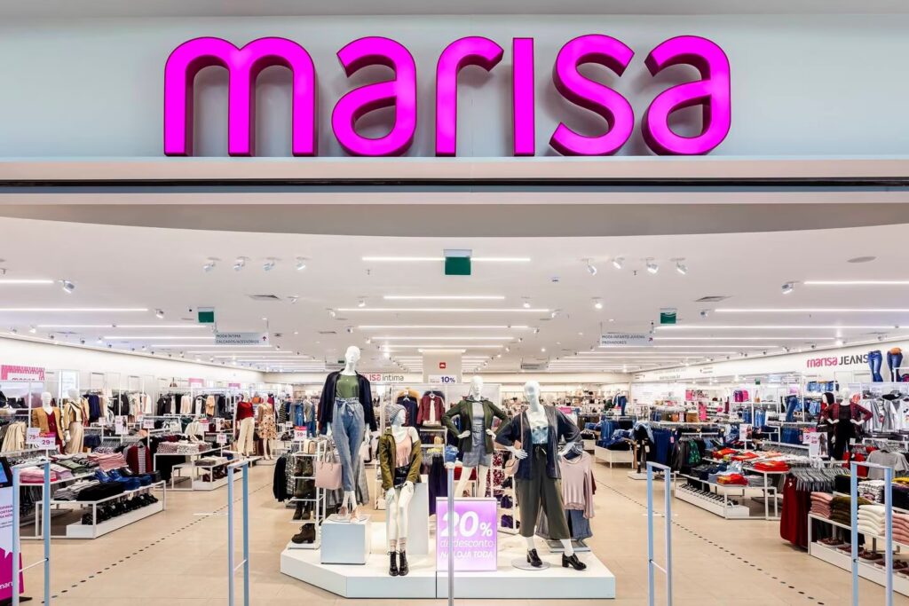 Lojas Marisa (AMAR3) faz troca na direroria Andrea Menezes