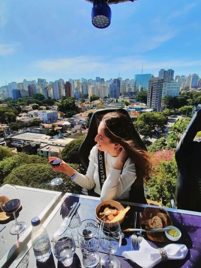 Jantar nas alturas: quanto custa comer a 50 metros do chão