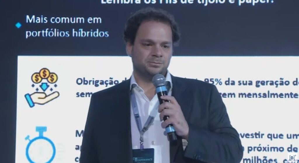 Fundos imobiliários: grande atrativo é o dividendo mensal, diz Tiago Reis durante o FII Experience.