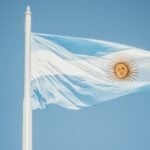 Argentina fecha acordo de recompra reversa de US$ 3 bilhões para blindar pagamento de dívida