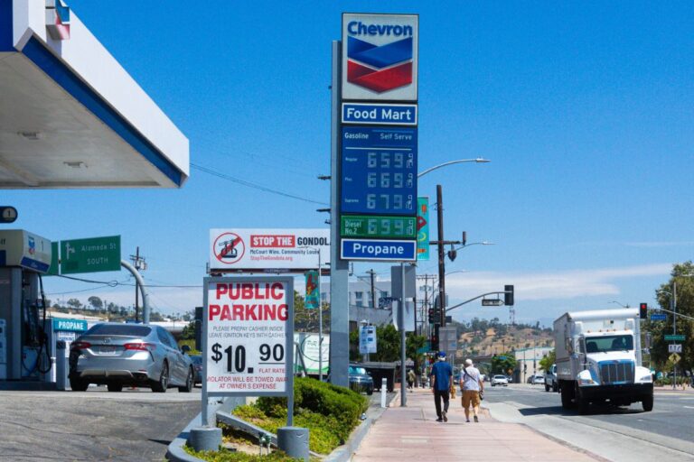 Noticia sobre Chevron (CHVX34) adquire concorrente Hess por R$ 266 bilhões
