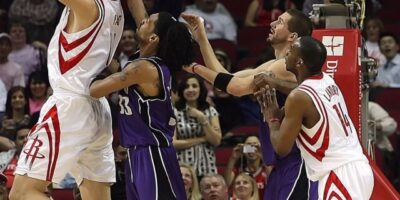 Veja os 5 jogadores da NBA mais bem pagos