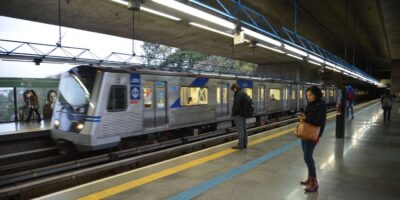 Metroviários, servidores da CPTM e funcionários da Sabesp decidem encerrar greve em São Paulo