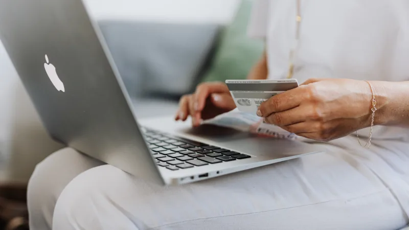 AliExpress começa a operar oficialmente com isenção de impostos em compras de até US$ 50 no Brasil