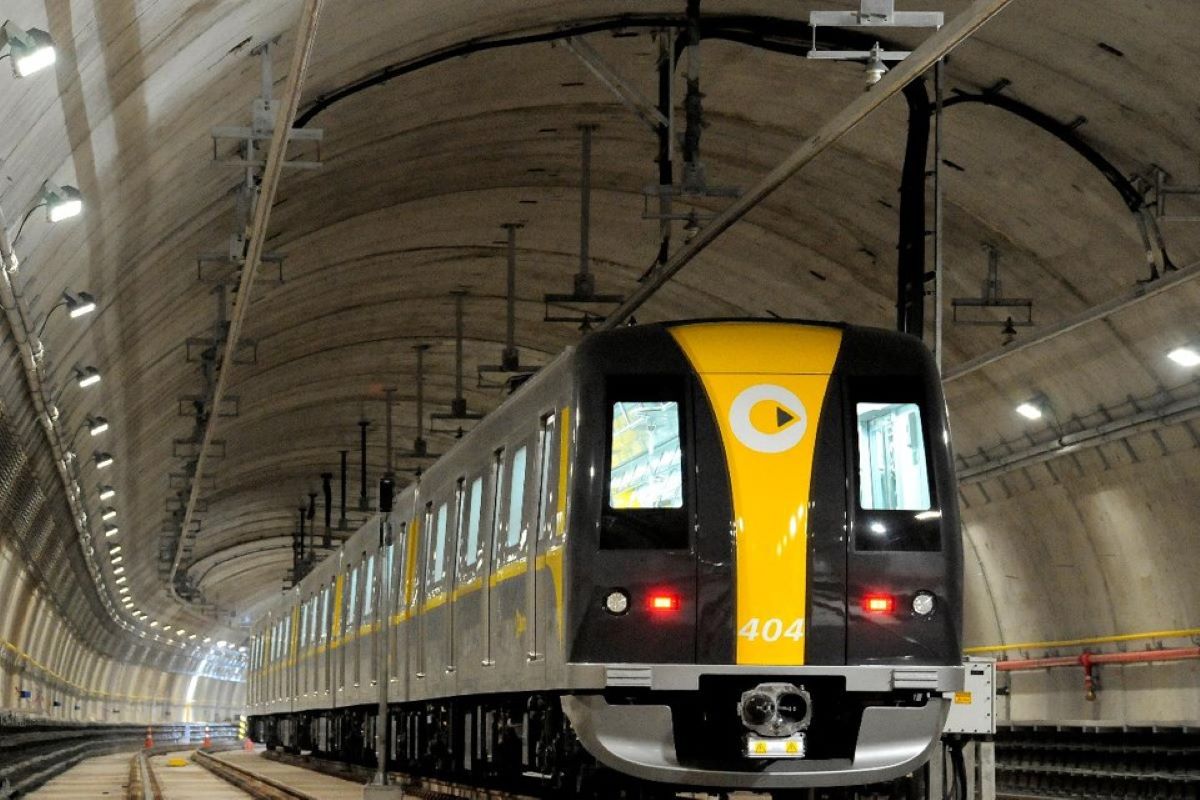 Tarifa de trem e metrô em SP vai subir para R$ 5 a partir de janeiro