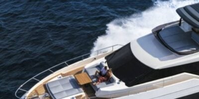 iate de luxo produzido brasil ferretti yachts 720