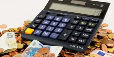 VINO11 divulga lucro de R$ 3,7 milhões; veja projeção de dividendos até o fim do ano