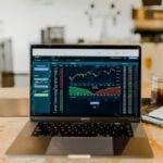Ibovespa fecha em queda com recuo de bancos e educação; Itaú (ITUB3) cai 1,19%