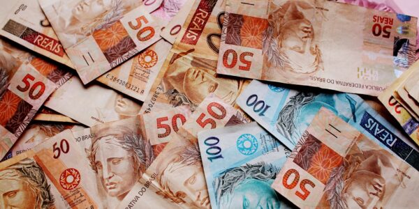 Contas do governo têm rombo recorde de R$ 58,4 bilhões em fevereiro