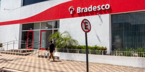Bradesco (BBDC4) tem alta de 12% no lucro líquido recorrente do 2T24, a R$ 4,716 bilhões