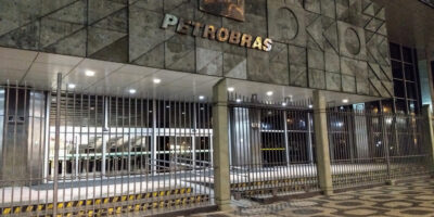 Radar: Petrobras (PETR4) paga dividendos e JCP bilionários, analistas reduzem preço-alvo de B3 (B3SA3) e BofA é otimista com vendas e expansão da Ambev (ABEV3)
