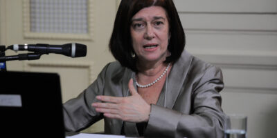 Quem é Magda Chambriard, indicada para ser nova presidente da Petrobras (PETR4)?
