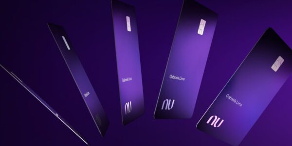 Nubank (ROXO34) passa a oferecer plano de celular no app