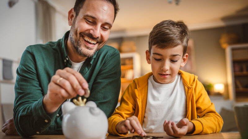 “Qual investimento de longo prazo escolher para o meu filho?” Seu Consultor Responde